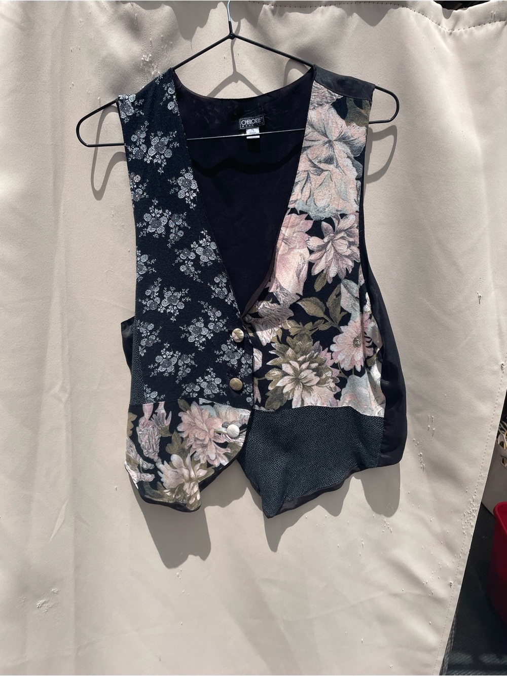 Cherokee Floral Patchwork Vest in Black and Pink